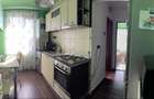 Vanzare apartament 3 camere, str Garofitei, etaj 4/4