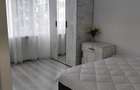 Apartament cu 3 camere de vanzare in zona Micro 16 - 2
