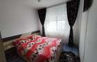 Apartament cu 3 camere de vanzare - 1