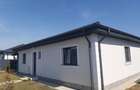 Casă cu 3 camere în Cordun