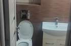 Inchiriez apartament 4 camere.