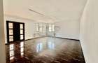 Aparatorii Patriei Vila P+1, NEMOBILATA, renovata acum