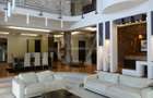 Vila Exclusivista | Piscina si 1877 m.p teren | Erou Iancu Nicolae