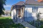 Casa cu teren in Uriu renovata, curte, gradina ?i - 3