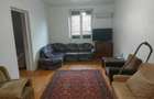 De inchiriat - Apartament spatios cu 3 camere, 100 mp, parter, str. Nicolae Iorga - 5