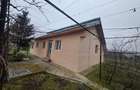 Casă cu 2 camere cu Teren 1000 Mp în Central - 9