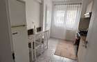 Dau in chirie apartament 3 camere decomandat , renovat in ianuarie. - 3