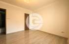 Inchirere Casa individuala | 5 camere | 5 bai | 3 dressing-uri | Trei - 4