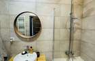 PROPRIETAR, vand apartament cu 2 camere ?i loc mare parcare subterana