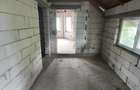 Duplex la rosu, 4400 mp teren, Siret - 15