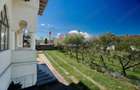 Casa Valea Mare Pravat (Campulung-Arges ) - farmec interbelic - 9915 mp teren - 13