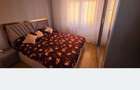 Apartament 3 camere,la uzina curent spre Horia,centrala proprie,etaj 1
