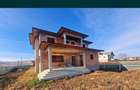 Vand casa/ vila+7.400 mp teren intre Rediu si Ruseni - 2