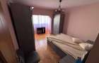 Inchiriez Apartament 3 camere decomandare + Living cu bucatarie - 2