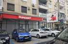 Piata Amzei, spatiu comercial stradal cu trafic intens.