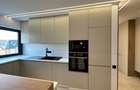 Inchiriez apartament 60 mp., 2 camere , finisat, mobilat, cu parcare, in cart. someseni