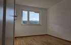 Apartament cu 3 camere decomandat în Astra - 6
