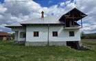 Casa pe fundatie de piatra cu garaj si teren generos in Novaci, Gorj. - 3