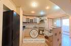 Apartament cu 3 camere decomandat în Central - 2
