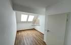 Apartament cu 4 camere în Tractorul - 7