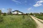 Teren intravilan in Crevedia, 3 loturi 650mp, 27000euro/lot, deschidere 20m - 6