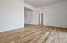 Apartament cu 3 camere decomandat în Central - 3