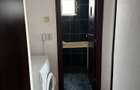 Inchiriez apartament 3 camere - 4