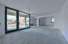 Apartament cu 4 camere decomandat în Central - 9