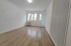 Apartament cu 3 camere semidecomandat în Costin Georgian - 2
