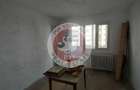 Apartament cu 4 camere decomandat în Rahova - 4
