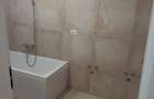 Casă cu 4 camere cu Canalizare în Central - 2
