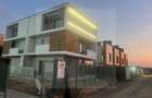 Duplex cu 5 camere cu Canalizare în Central - 4