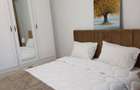 Ofer spre inchiriere apartament cu 3 camere! - 2