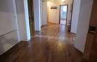 Apartament cu 3 camere în Central - 1