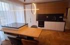 Apartament cu 3 camere semidecomandat în Între Lacuri - 2