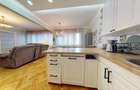 Apartament cu 3 camere semidecomandat în Central - 10