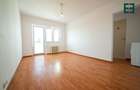 Apartament cu 3 camere semidecomandat în Aurel Vlaicu - 4