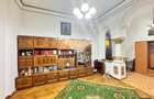 Apartament cu 3 camere decomandat în P-ța Victoriei - 7