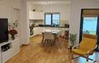 Proprietar vand duplex unit prin garaj - 1
