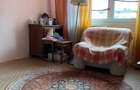 Apartament cu 3 camere decomandat în Tei - 1