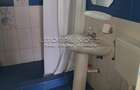 Casă cu 14 camere cu Canalizare în Central - 10