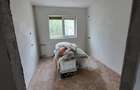 Vand apartament 3 camere, negociabil.