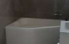 Vand apartament cu 3 camere, doua bai, balcon si paracre inclusa. - 2