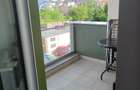 Particular,vand apartament 2 camere - 3