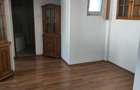 Apartament cu 3 camere decomandat în Răcădău - 8