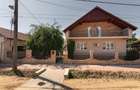Casă individuală cu 6 camere cu Teren 2349 Mp în Sântion - 3