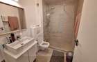 Casă individuală cu 5 camere cu Canalizare în Central - 30