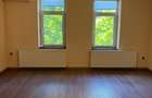 Apartament cu 3 camere semidecomandat în Cotroceni - 9