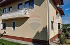 Casă cu 7 camere cu Teren 1200 Mp în Central - 14