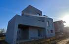 Casă cu 5 camere cu Teren 700 Mp în Central - 7